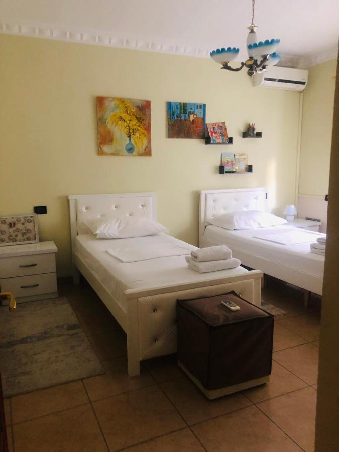 Amli Apartament Leilighet Tiranë Eksteriør bilde